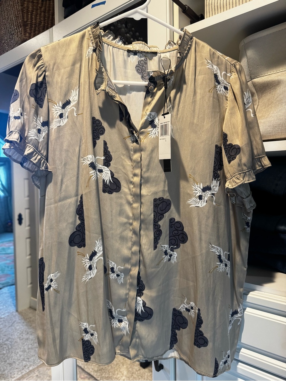 NWT Tahari blouse